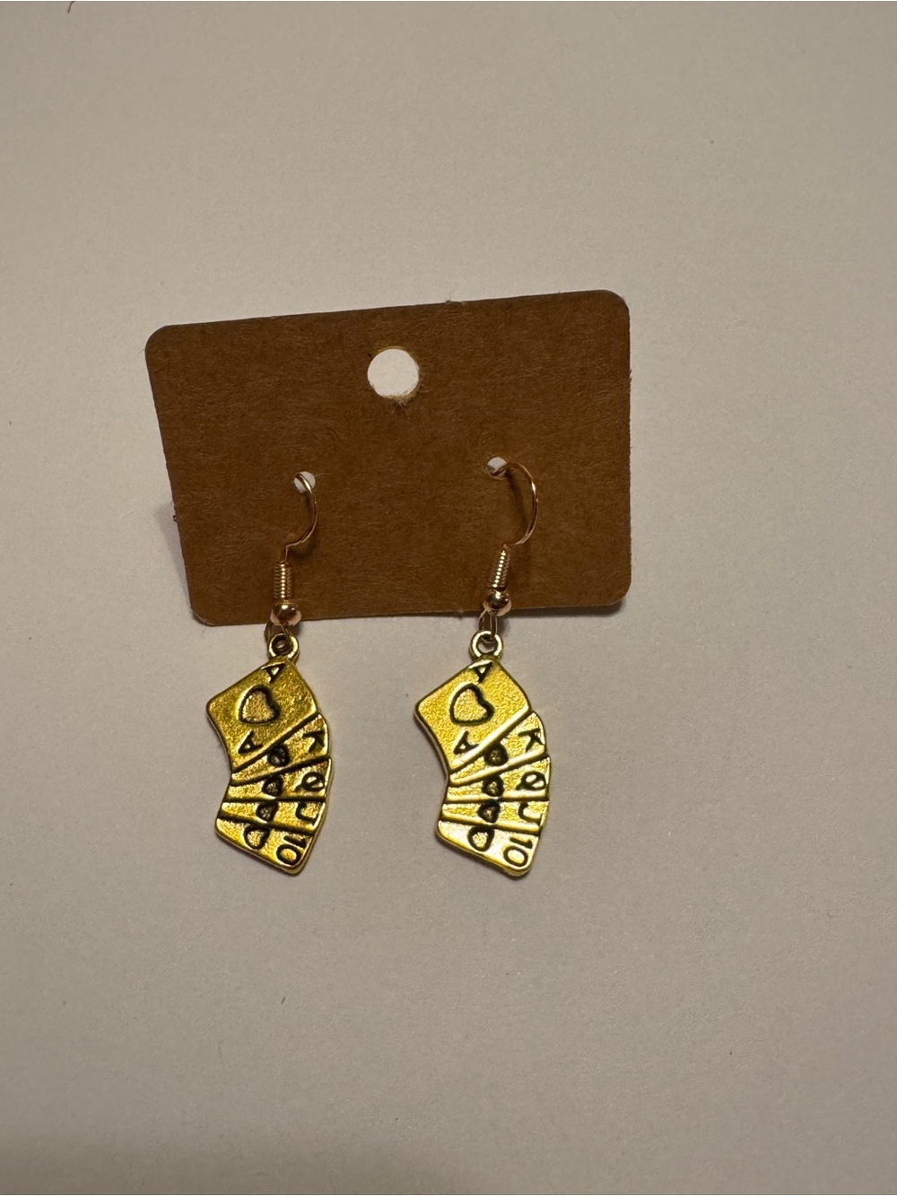 Gold Tone Poker Cards Country Western Drop Earrings